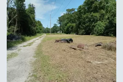 326 Spanish Wells Road, Hilton Head Island, SC 29926 - Photo 3