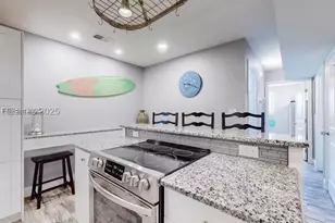 663 William Hilton Pkwy, Hilton Head Island, SC 29928 - Photo 5