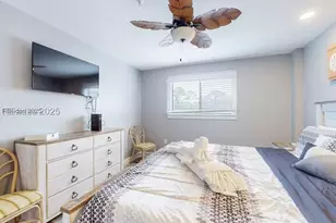 663 William Hilton Pkwy, Hilton Head Island, SC 29928 - Photo 11