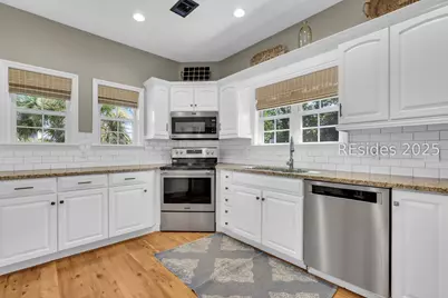 68 Royal Pointe Drive, Hilton Head Island, SC 29926 - Photo 23