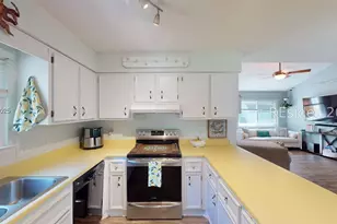 36 Squiresgate Rd, Hilton Head Island, SC 29926 - Photo 5