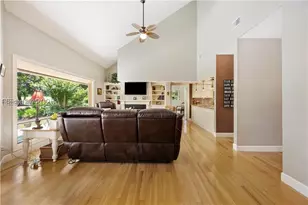 37 Queens Way, Hilton Head Island, SC 29928 - Photo 11