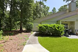 96 Mathews Dr, Hilton Head Island, SC 29926 - Photo 15