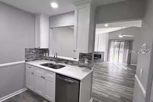 96 Mathews Dr, Hilton Head Island, SC 29926 - Photo 3