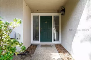 19 Stoney Creek Rd, Hilton Head Island, SC 29928 - Photo 3