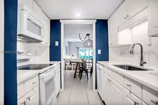 19 Stoney Creek Rd, Hilton Head Island, SC 29928 - Photo 7