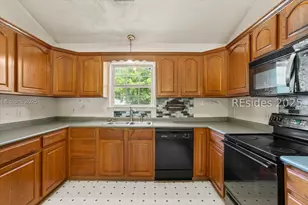 7 Wellena Ct, Beaufort, SC 29906 - Photo 21