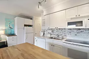 40 Folly Field Rd, Hilton Head Island, SC 29928 - Photo 11