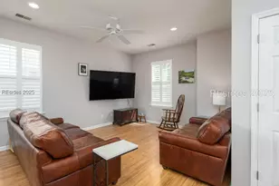 35 Cobblestone Ct, Hilton Head Island, SC 29928 - Photo 11