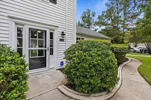 240 Hitching Post Crest, Bluffton, SC 29910 - Photo 3