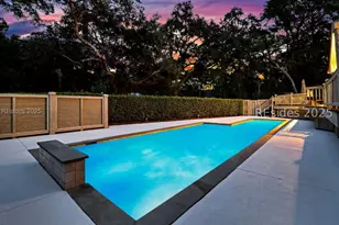 1 St Andrews Pl, Hilton Head Island, SC 29928 - Photo 3