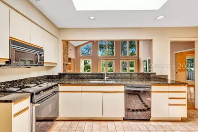 20 Woodbine Place, Hilton Head Island, SC 29928 - Photo 19