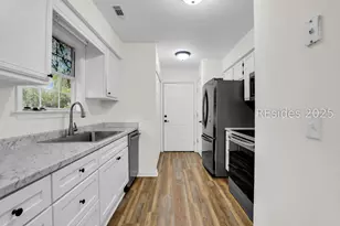 75 Blacksmith Cir, Beaufort, SC 29906 - Photo 3