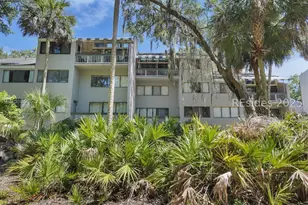 137 Cordillo Pkwy, Hilton Head Island, SC 29928 - Photo 1