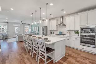 407 Parkside Commons, Bluffton, SC 29910 - Photo 3