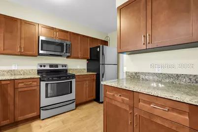 200 Colonnade Drive #201, Hilton Head Island, SC 29928 - Photo 17