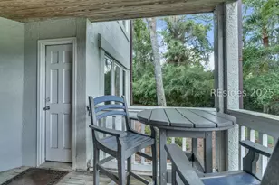 200 Colonnade Dr, Hilton Head Island, SC 29928 - Photo 11