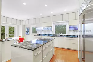 2 Long Marsh Ln, Hilton Head Island, SC 29928 - Photo 9