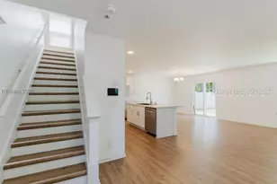 204 Mascot Ct, Bluffton, SC 29909 - Photo 3