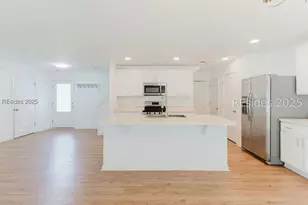 204 Mascot Ct, Bluffton, SC 29909 - Photo 7