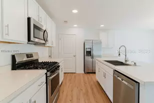 204 Mascot Ct, Bluffton, SC 29909 - Photo 9