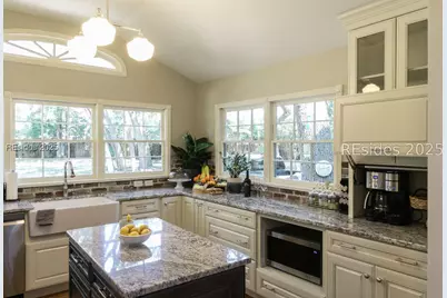 170 Dillon Road, Hilton Head Island, SC 29926 - Photo 11