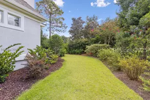 355 Fort Howell Dr, Hilton Head Island, SC 29926 - Photo 57