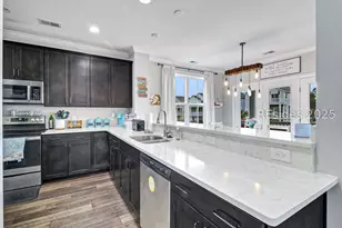 45 Hammock Oaks Cir, Hilton Head Island, SC 29926 - Photo 13