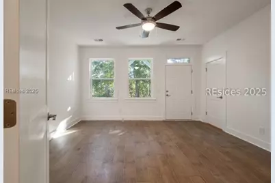 413 Parkside Commons, Bluffton, SC 29910 - Photo 5
