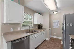 67 Summerfield Ct, Hilton Head Island, SC 29926 - Photo 11
