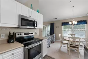 67 Summerfield Ct, Hilton Head Island, SC 29926 - Photo 1