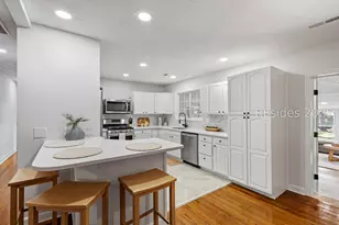 510 Center Dr, Beaufort, SC 29902 - Photo 9