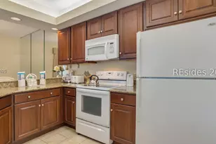 14 Wimbledon Ct, Hilton Head Island, SC 29928 - Photo 5