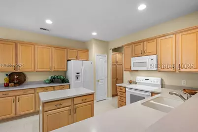 32 Willow Brook Drive, Bluffton, SC 29909 - Photo 15