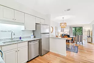 45 Folly Field Rd, Hilton Head Island, SC 29928 - Photo 9