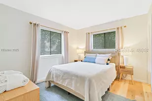 45 Folly Field Rd, Hilton Head Island, SC 29928 - Photo 17