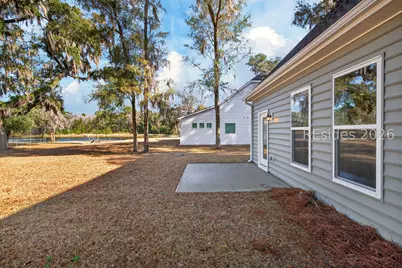 1 Alumni Road, Beaufort, SC 29907 - Photo 23