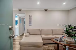 663 William Hilton Pkwy, Hilton Head Island, SC 29928 - Photo 5