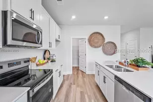 811 Sanctuary Dr, Ridgeland, SC 29936 - Photo 13