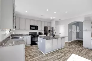 132 Red Northern Oak Wy, Bluffton, SC 29910 - Photo 5