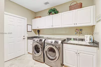 21 Strawberry Hill Road, Hilton Head Island, SC 29928 - Photo 33