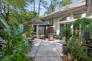 33 N Port Royal Dr, Hilton Head Island, SC 29928 - Photo 59