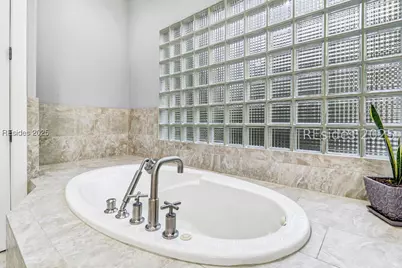 33 N Port Royal Drive, Hilton Head Island, SC 29928 - Photo 31