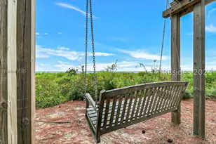 33 N Port Royal Dr, Hilton Head Island, SC 29928 - Photo 65
