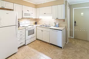 40 Folly Field Rd, Hilton Head Island, SC 29928 - Photo 11
