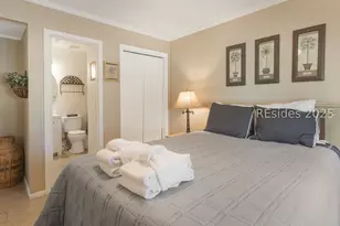 40 Folly Field Rd, Hilton Head Island, SC 29928 - Photo 19