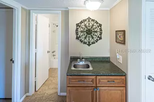 40 Folly Field Rd, Hilton Head Island, SC 29928 - Photo 17