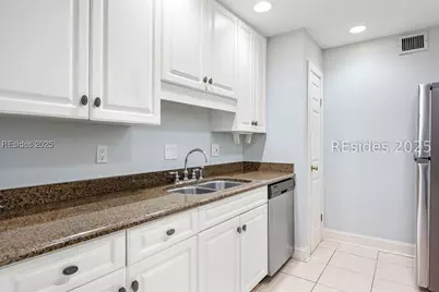 18 Lighthouse Lane #1033, Hilton Head Island, SC 29928 - Photo 13