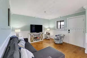 663 William Hilton Pkwy, Hilton Head Island, SC 29928 - Photo 5