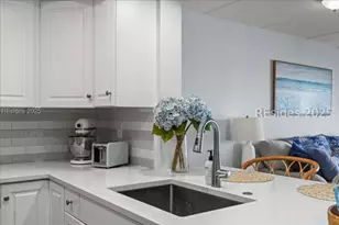 100 Helmsman Way, Hilton Head Island, SC 29928 - Photo 19